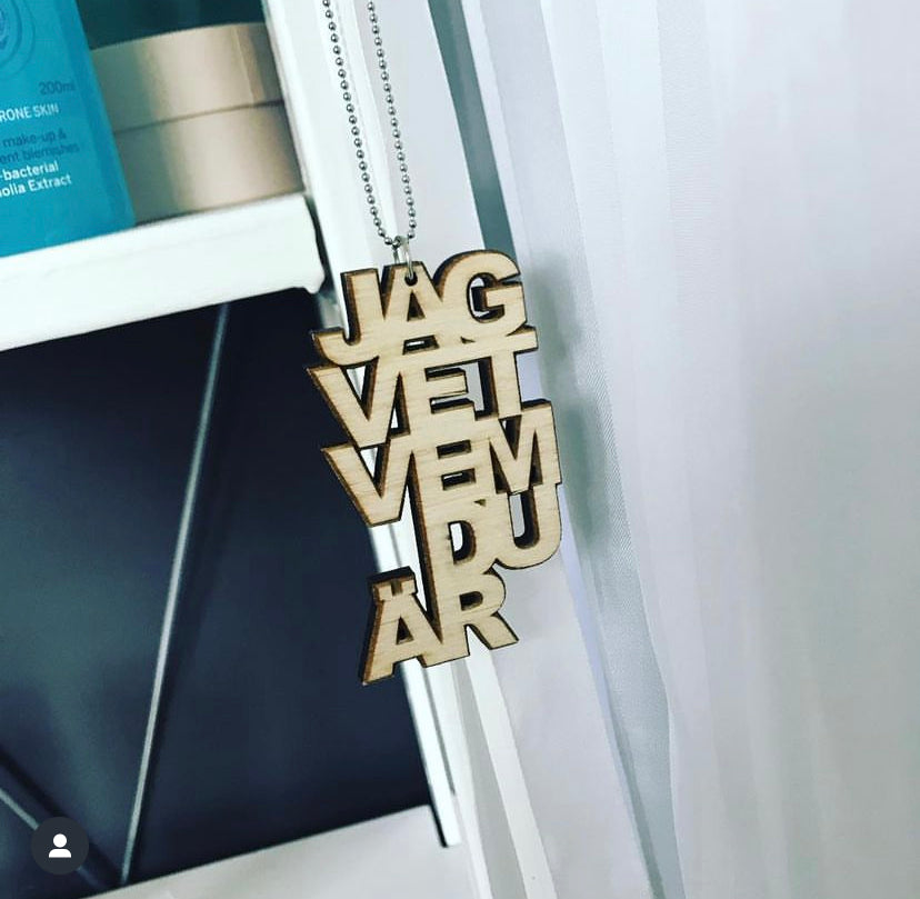 Halsband Jag vet vem du är