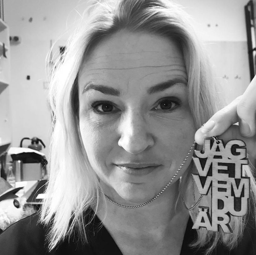 Halsband Jag vet vem du är