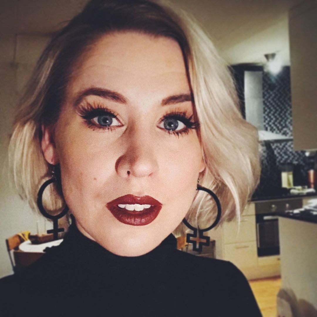 Örhängen Hon outline (kvinnosymbol)