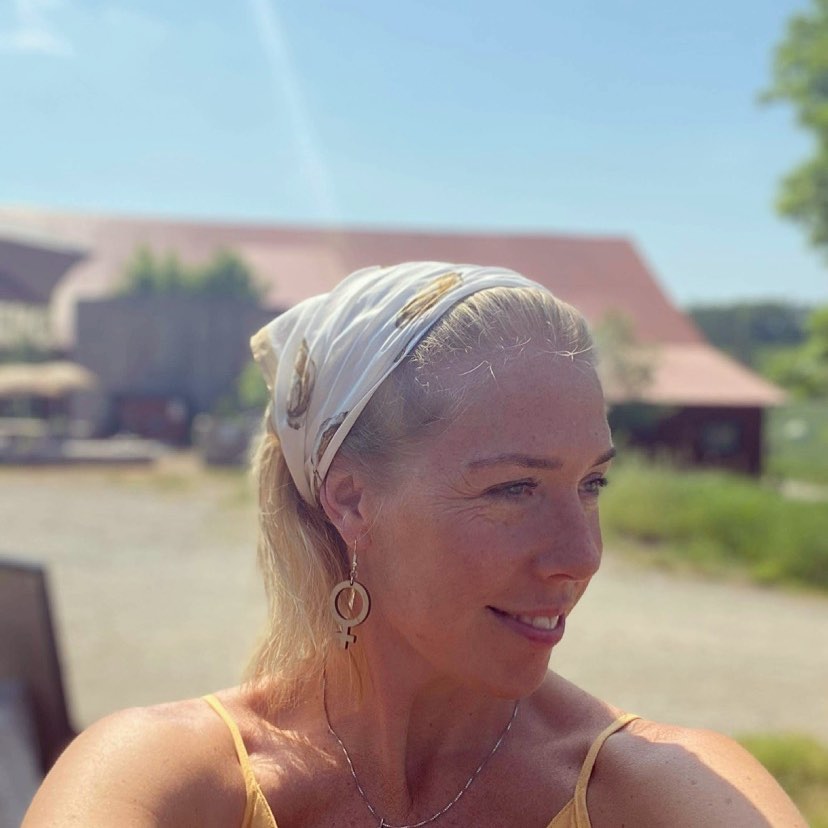 Pendientes Ella Pequeño (símbolo de Venus)