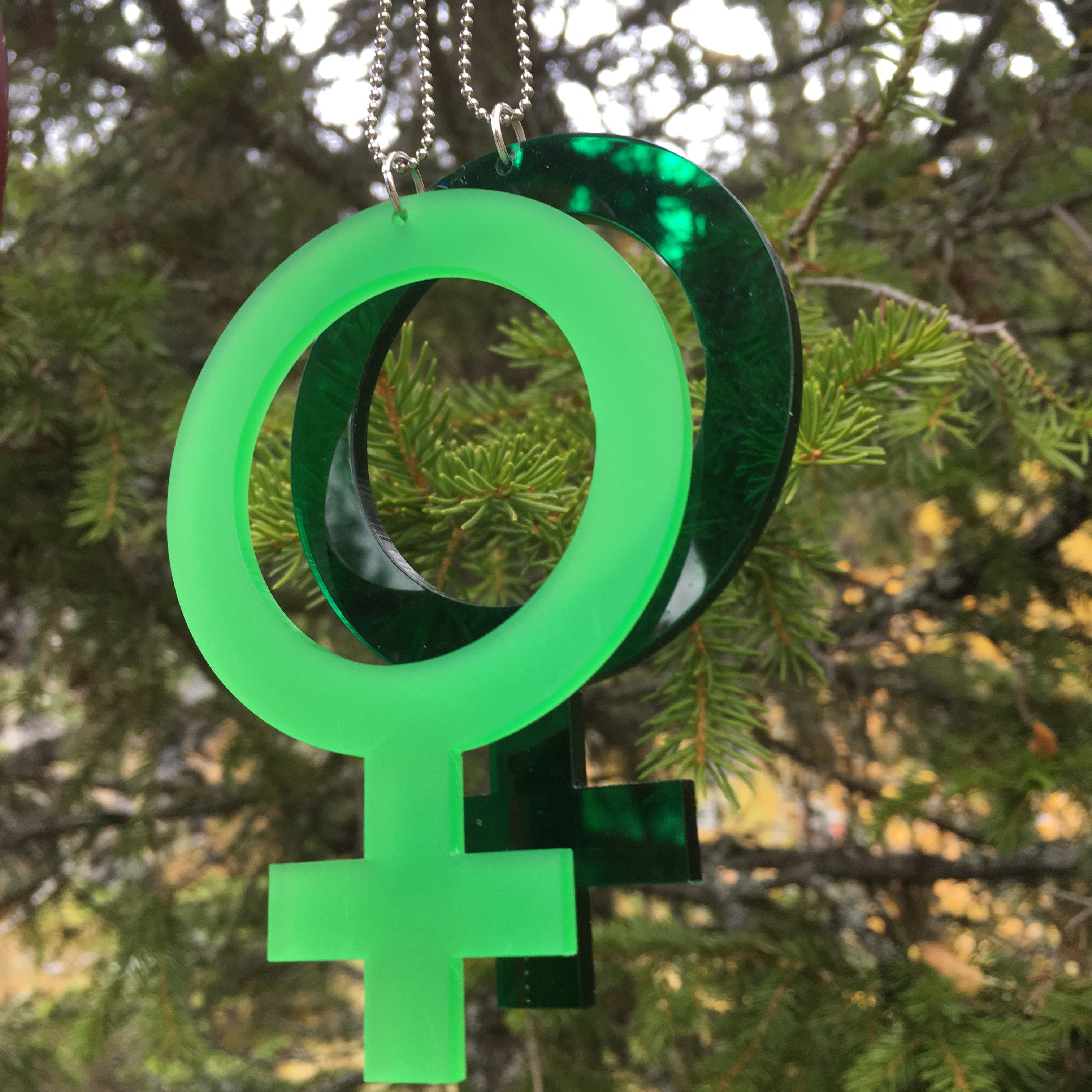 Collar Ella (símbolo de Venus)