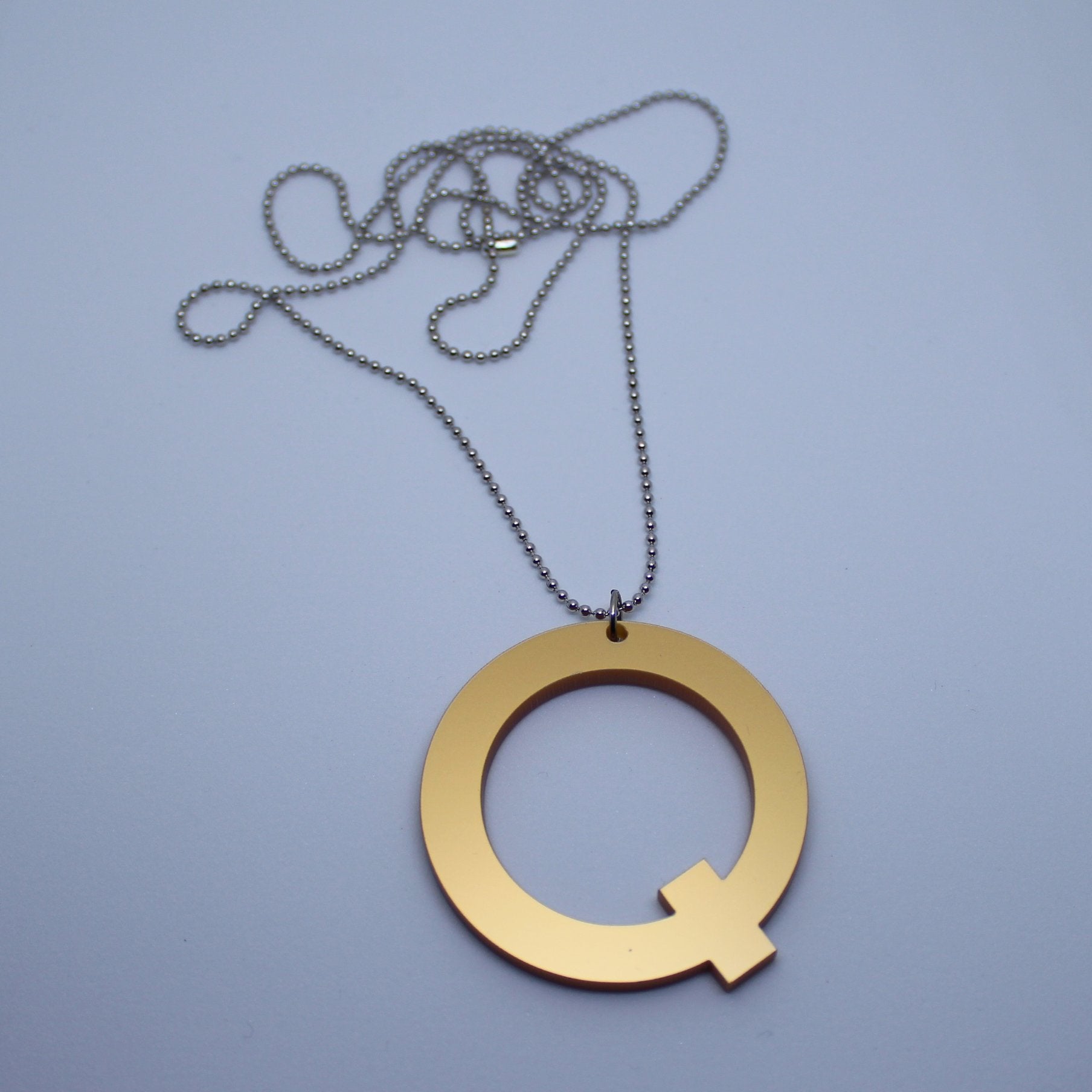 Necklaces Q
