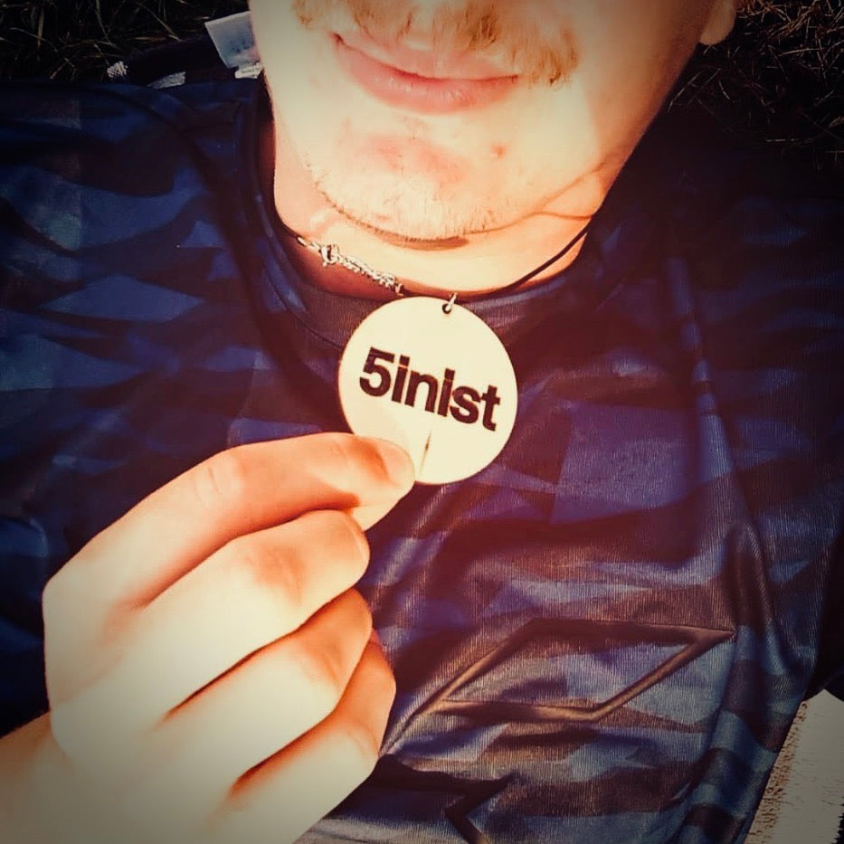 Halsband Feminist Rem