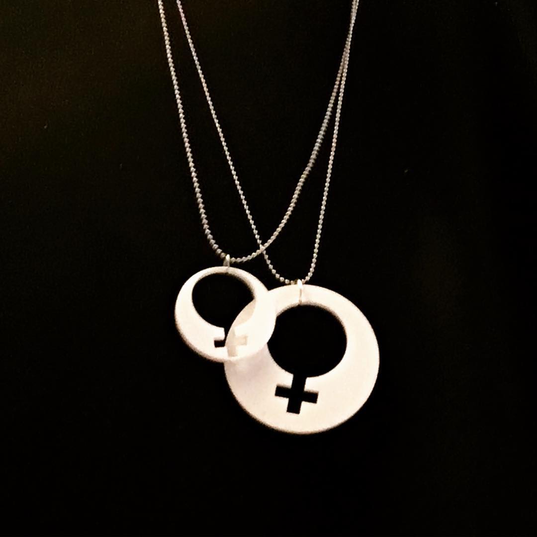 Collar  Apoyo a Ella Grande (símbolo de Venus)